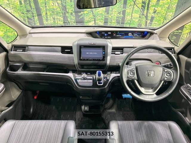 Honda FREED 2017-12 330448-1