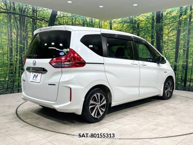 Honda FREED 2017-12 330448-18