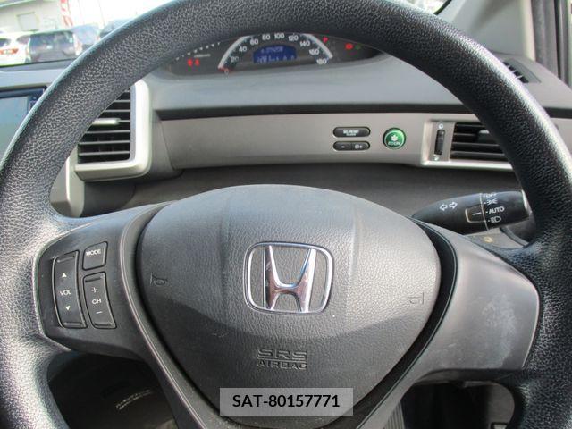 Honda FREED 2014-01 207663-9