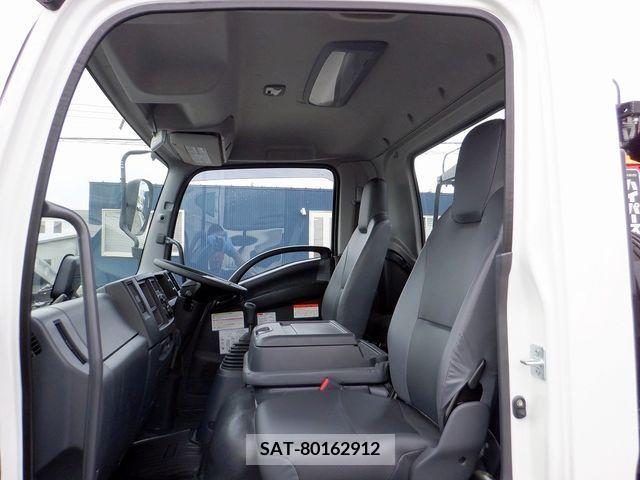 Isuzu FORWARD 2023-02 231340-12