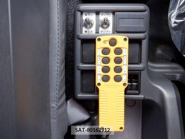 Isuzu FORWARD 2023-02 231340-14