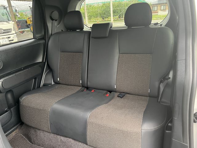 Toyota SPADE 2018-11 11990-10