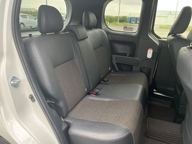 Toyota SPADE 2018-11 11990-9