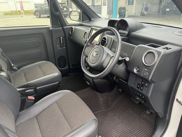 Toyota SPADE 2018-11 11990-6