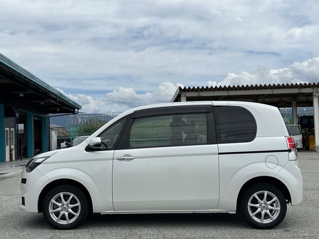Toyota SPADE 2018-11 11990-20