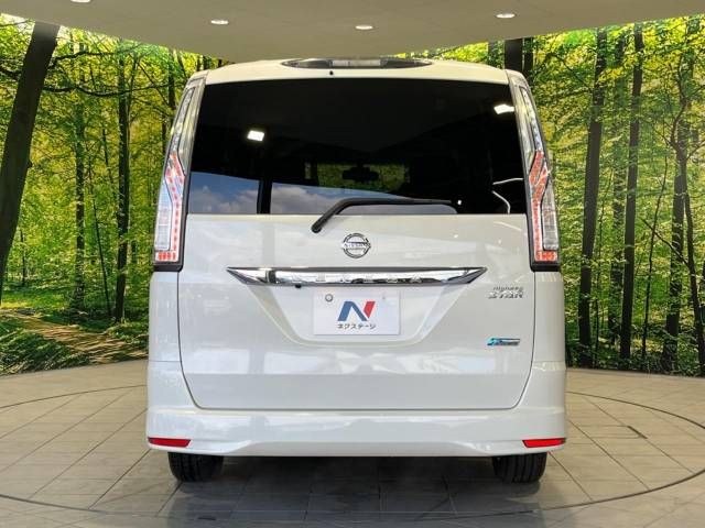Nissan SERENA 2014-02 1662-16