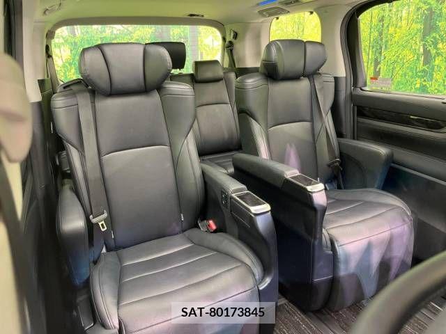 Toyota ALPHARD 2018-10 342367-9