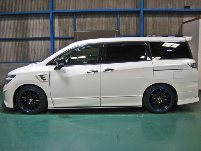 Nissan ELGRAND 2015-03 7224-6
