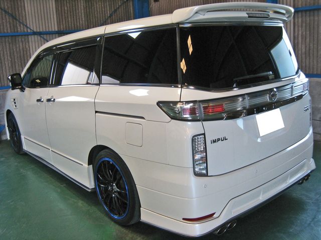 Nissan ELGRAND 2015-03 7224-1