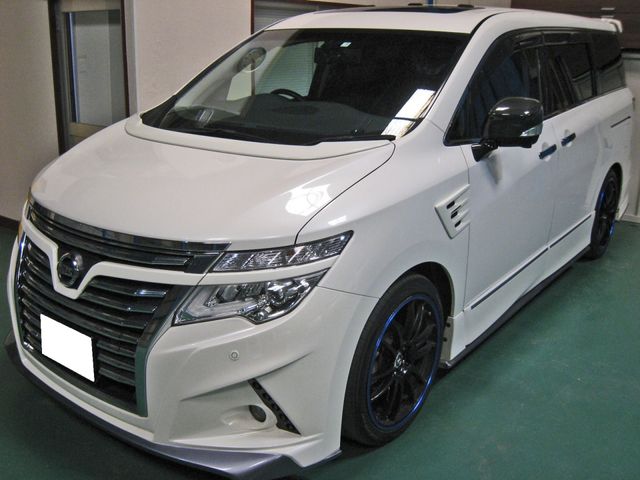 Nissan ELGRAND 2015-03 7224-2