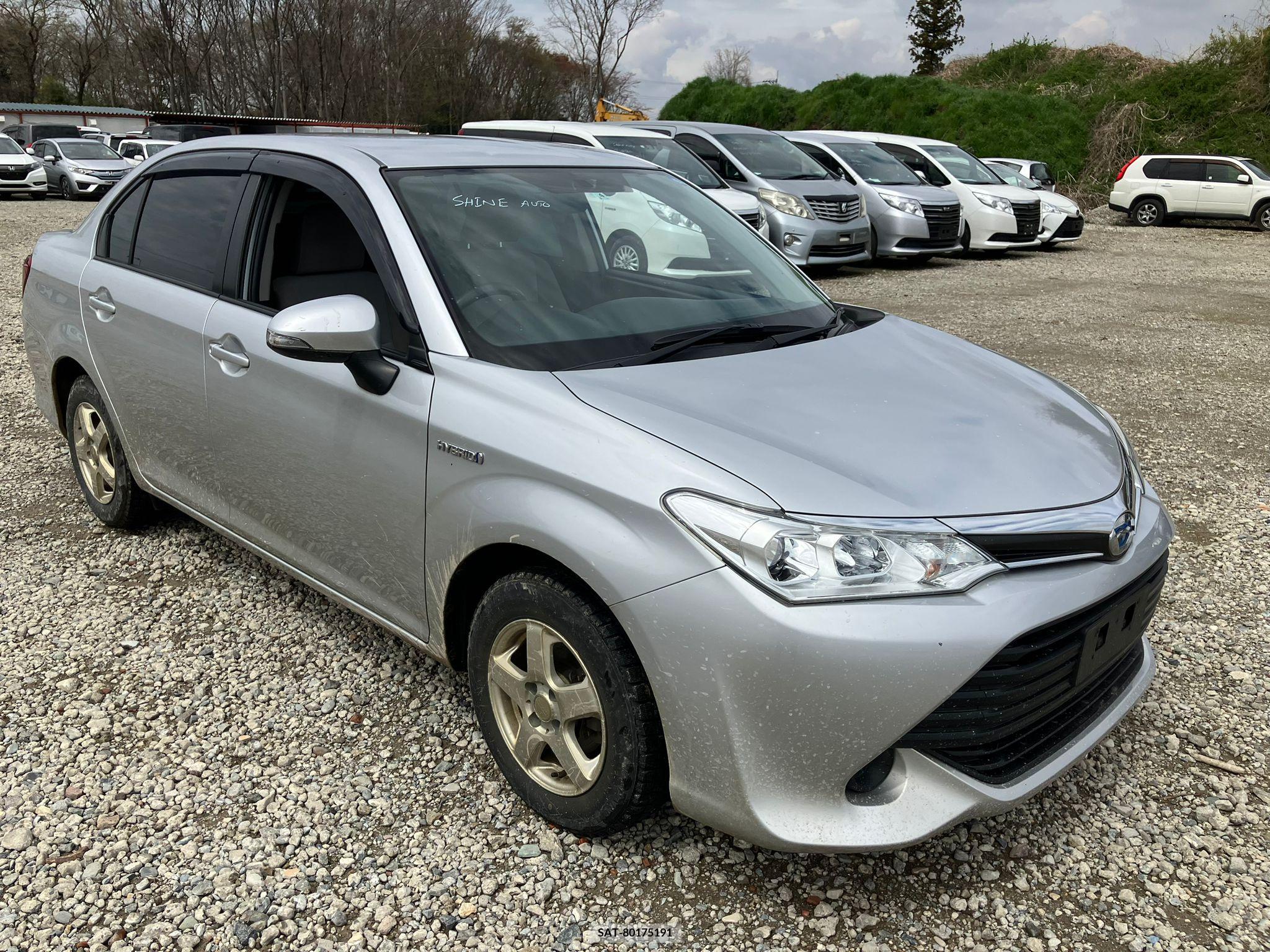 Toyota COROLLA AXIO 2017-03 257765-0