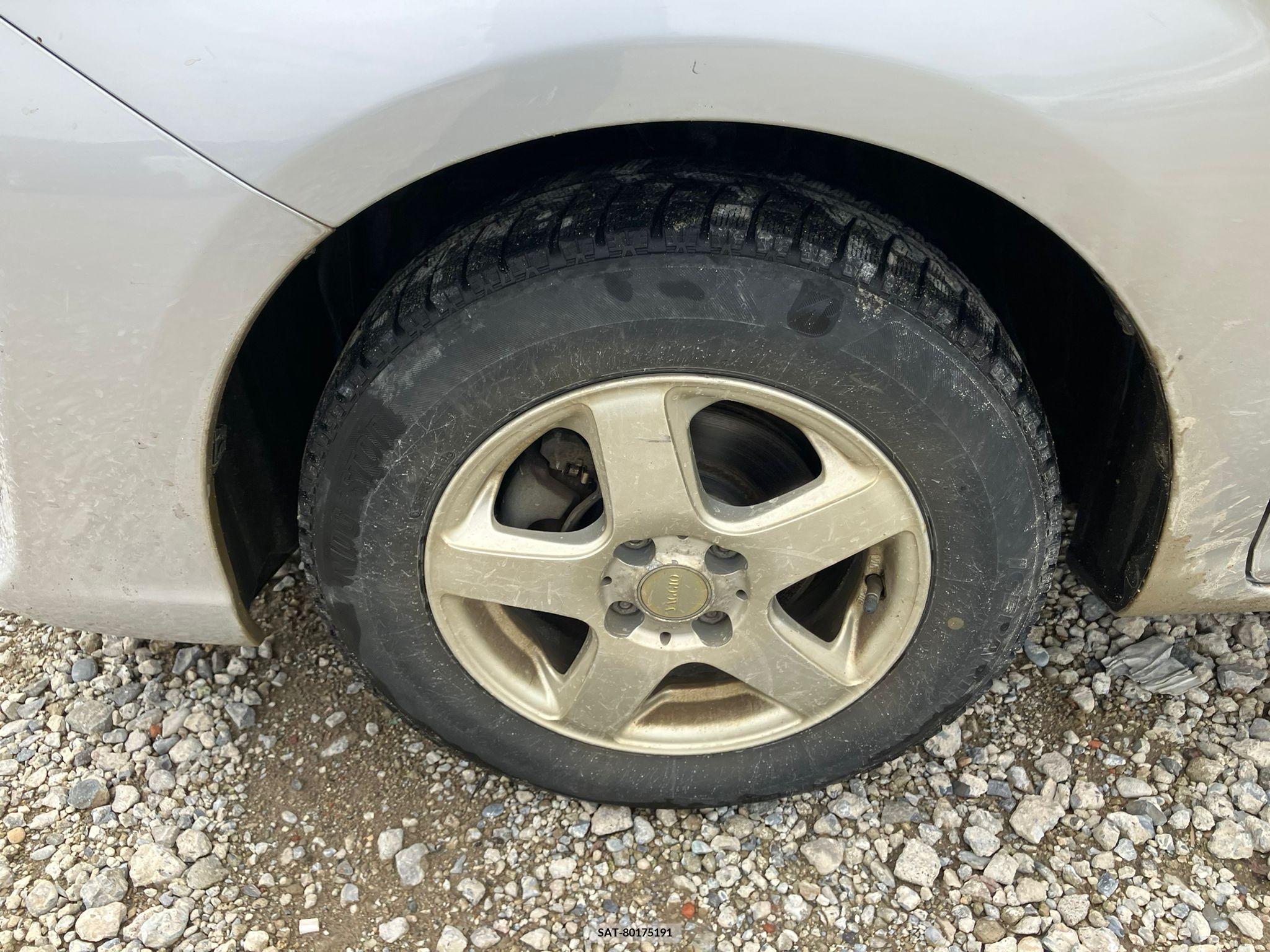 Toyota COROLLA AXIO 2017-03 257765-19