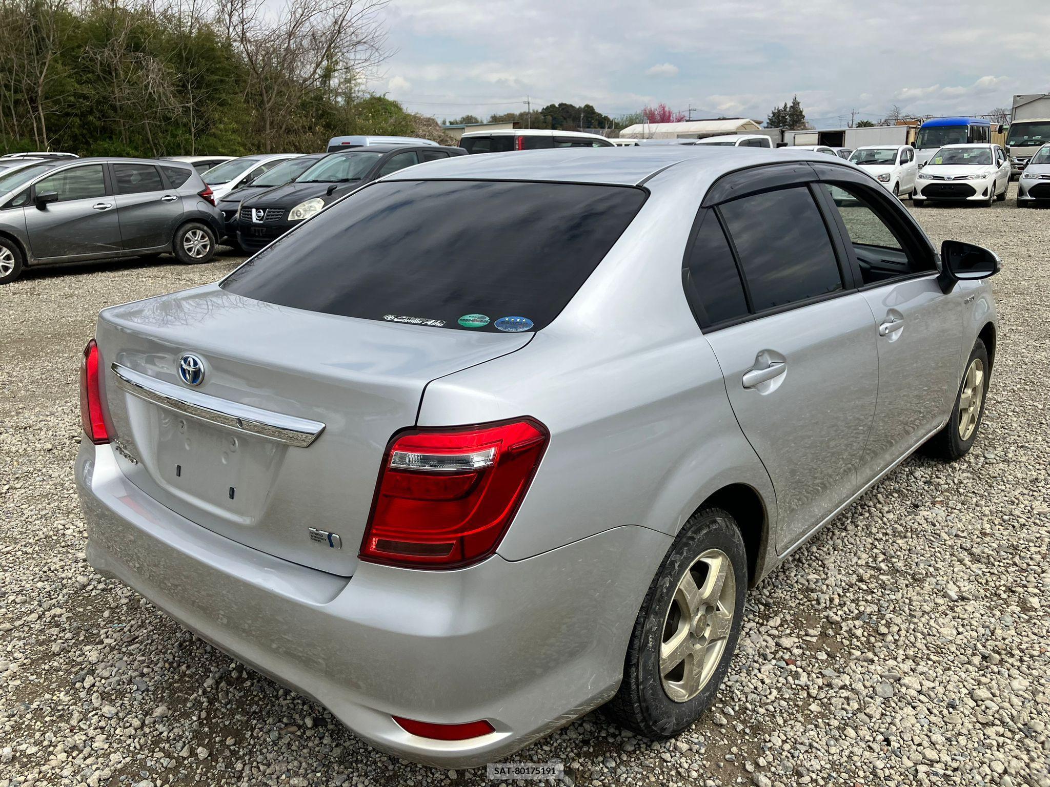 Toyota COROLLA AXIO 2017-03 257765-2
