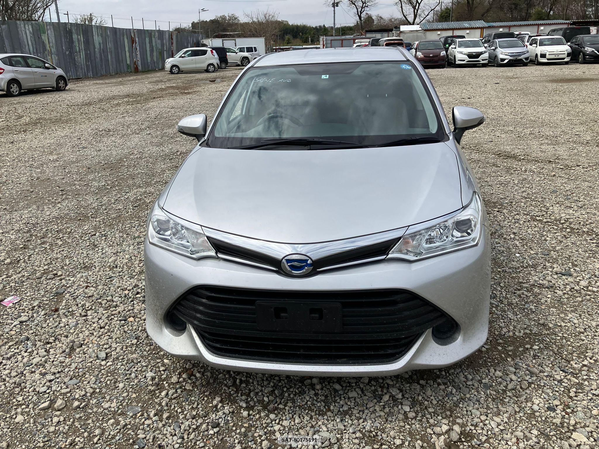 Toyota COROLLA AXIO 2017-03 257765-4