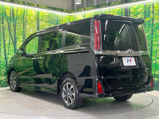 Toyota NOAH 2018-07 185086-17