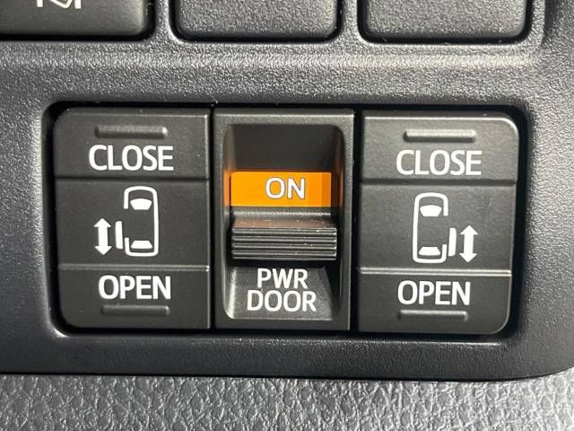 Toyota NOAH 2018-07 185086-5