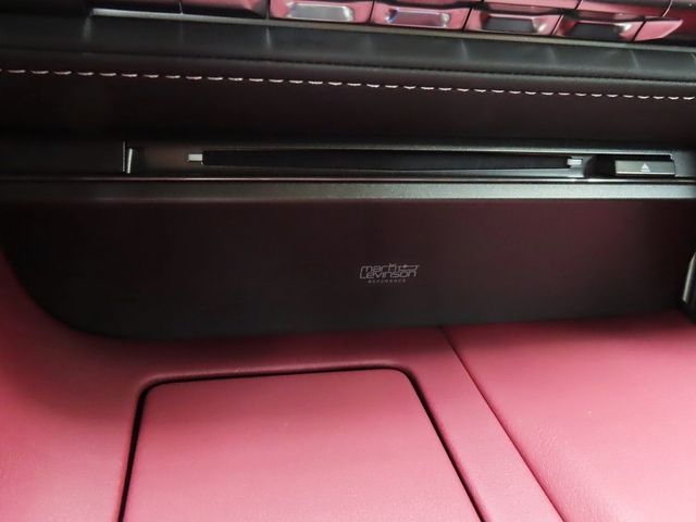 Lexus LC 2022-06 23519-22