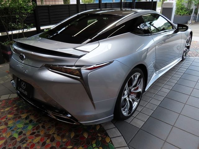 Lexus LC 2022-06 23519-9