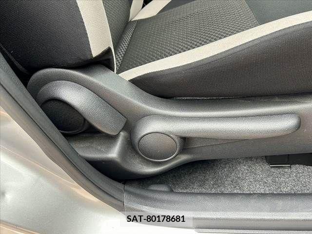 Nissan NOTE 2017-03 313895-29
