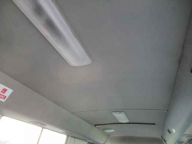 Nissan CIVILIAN BUS 2001-02 976-17