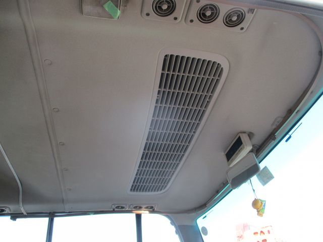 Nissan CIVILIAN BUS 2001-02 976-6