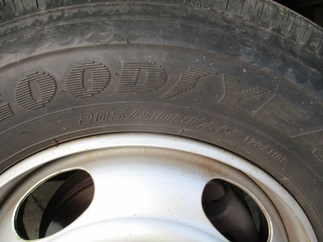 Nissan CIVILIAN BUS 2001-02 976-22