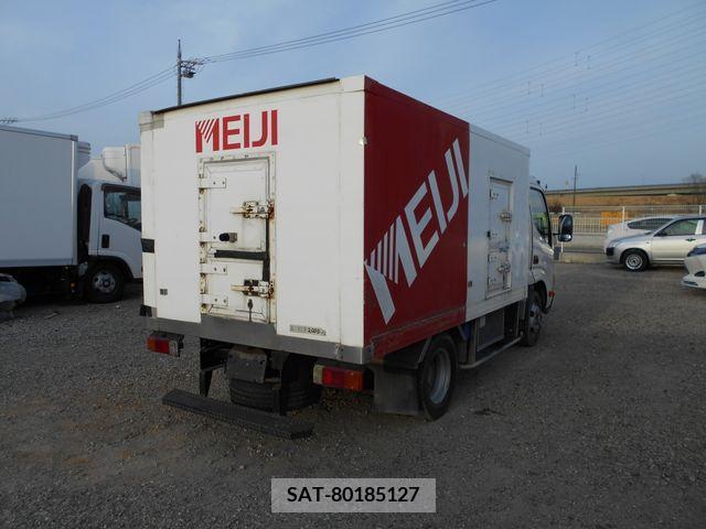 Hino DUTRO 2013-09 251928-4