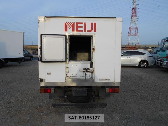 Hino DUTRO 2013-09 251928-12