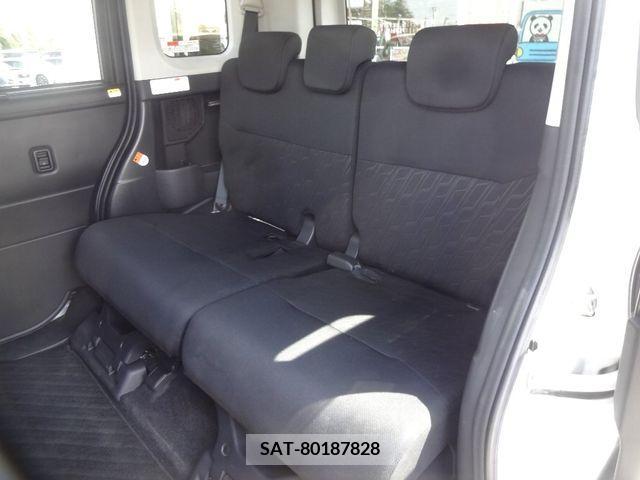 Toyota ROOMY 2018-03 236753-8