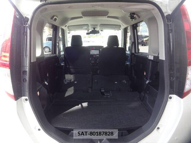 Toyota ROOMY 2018-03 236753-10