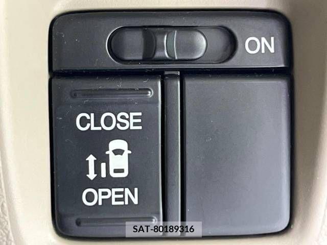 Honda N BOX 2014-02 340009-3