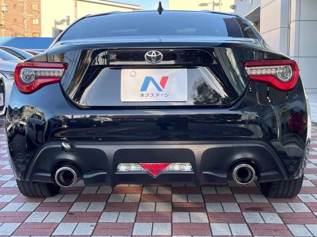 Toyota 86 2020-10 17160-11