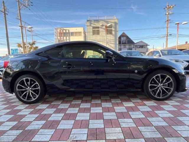 Toyota 86 2020-10 17160-13