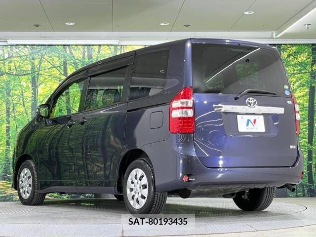 Toyota NOAH 2013-11 279512-15