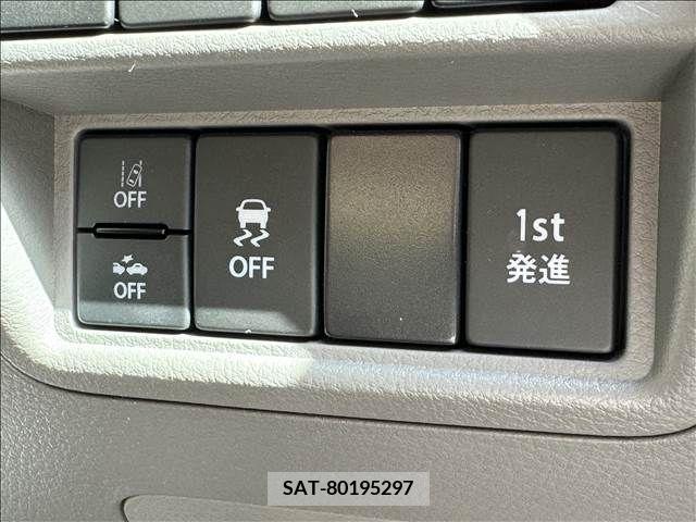 Suzuki EVERY 2022-07 301637-13