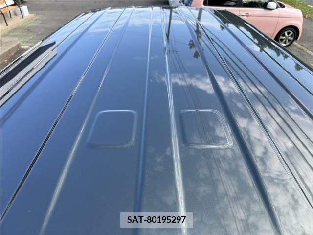 Suzuki EVERY 2022-07 301637-18
