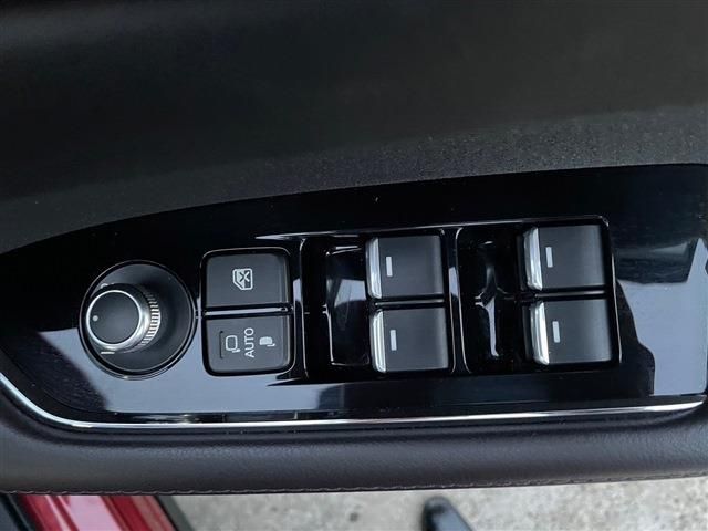 Mazda CX-8 2019-01 182374-19