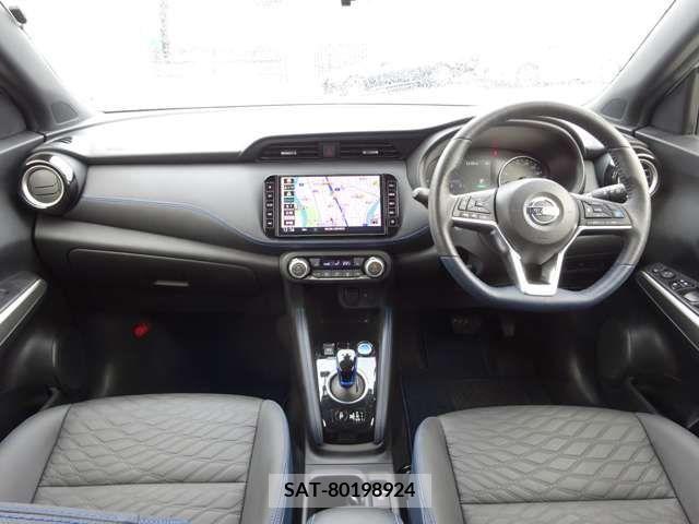 Nissan KICKS 2021-12 235399-1