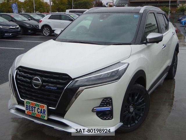 Nissan KICKS 2021-12 235399-0