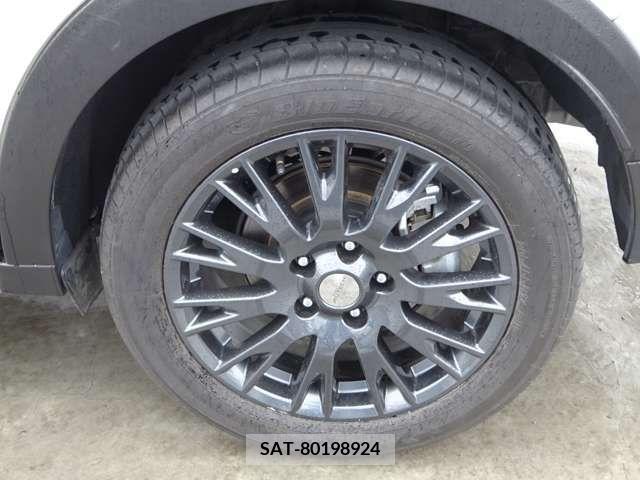 Nissan KICKS 2021-12 235399-12