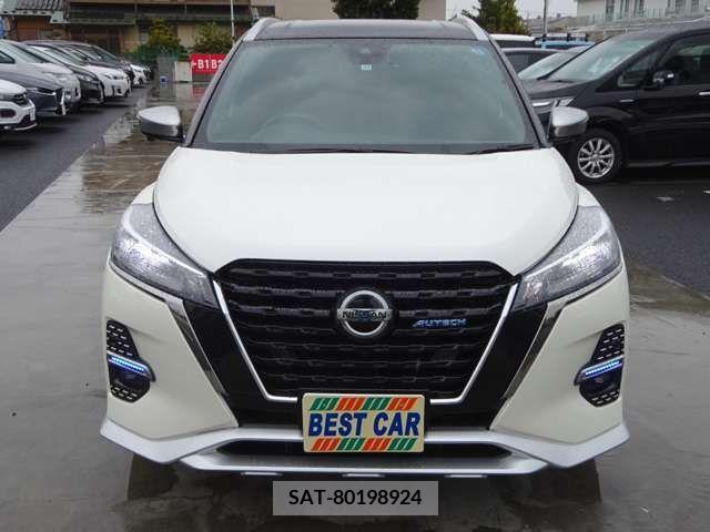 Nissan KICKS 2021-12 235399-4