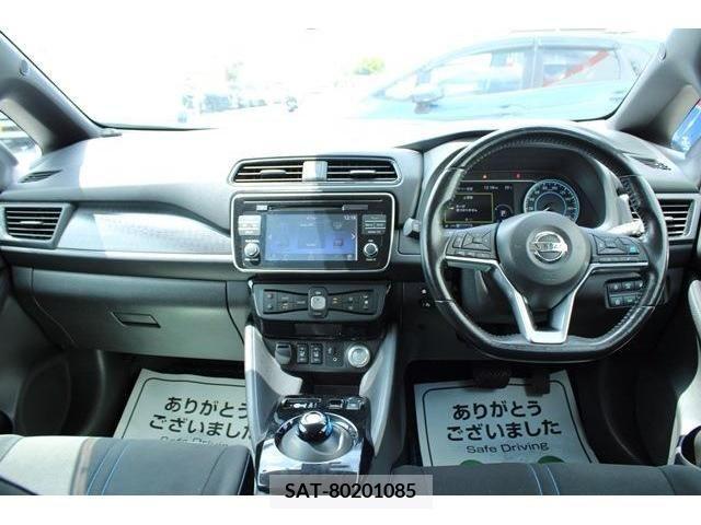 Nissan LEAF 2018-01 367080-16