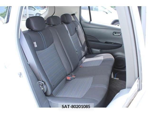 Nissan LEAF 2018-01 367080-14