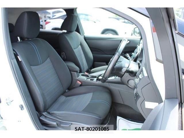 Nissan LEAF 2018-01 367080-13