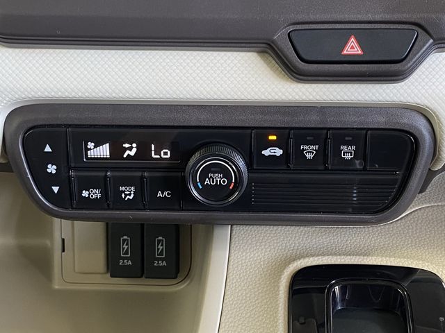 Honda N BOX 2019-07 6751-6