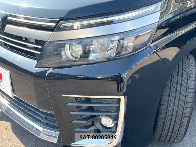 Toyota VOXY 2017-06 321506-15
