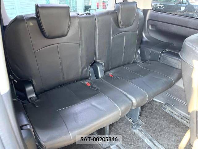 Toyota VOXY 2017-06 321506-12