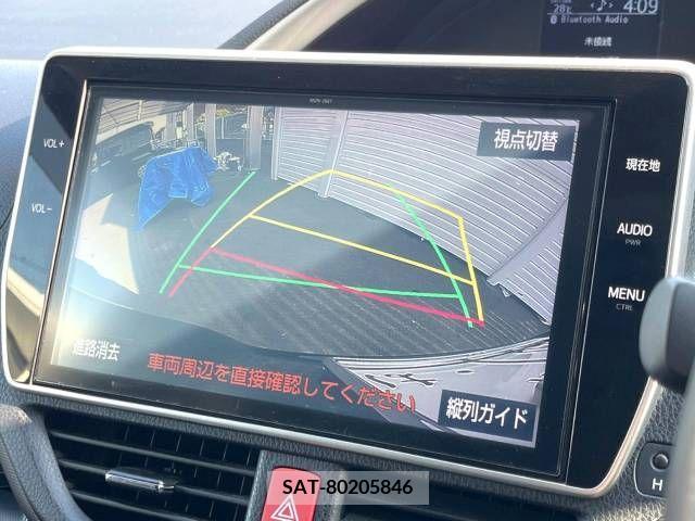 Toyota VOXY 2017-06 321506-3
