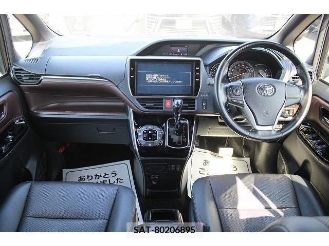 Toyota ESQUIRE 2017-12 213298-14