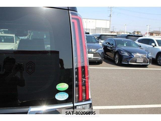 Toyota ESQUIRE 2017-12 213298-11